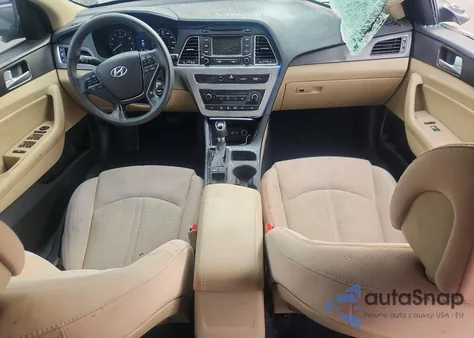 2015 Hyundai Sonata Sport z USA, uszkodzony, nr VIN 5NPE34AF9FH049541